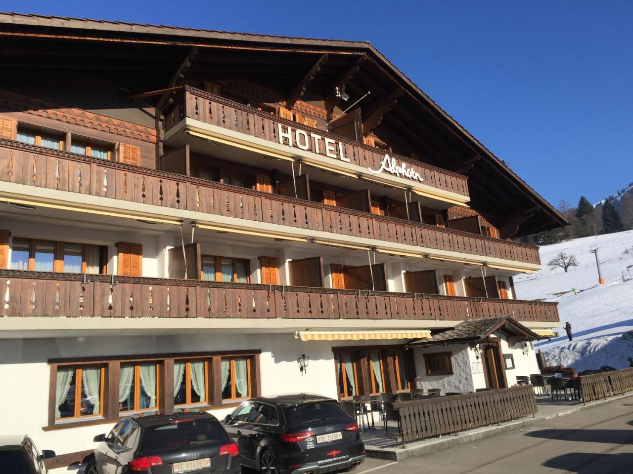 Hotel Alphorn Gstaad Esterno foto